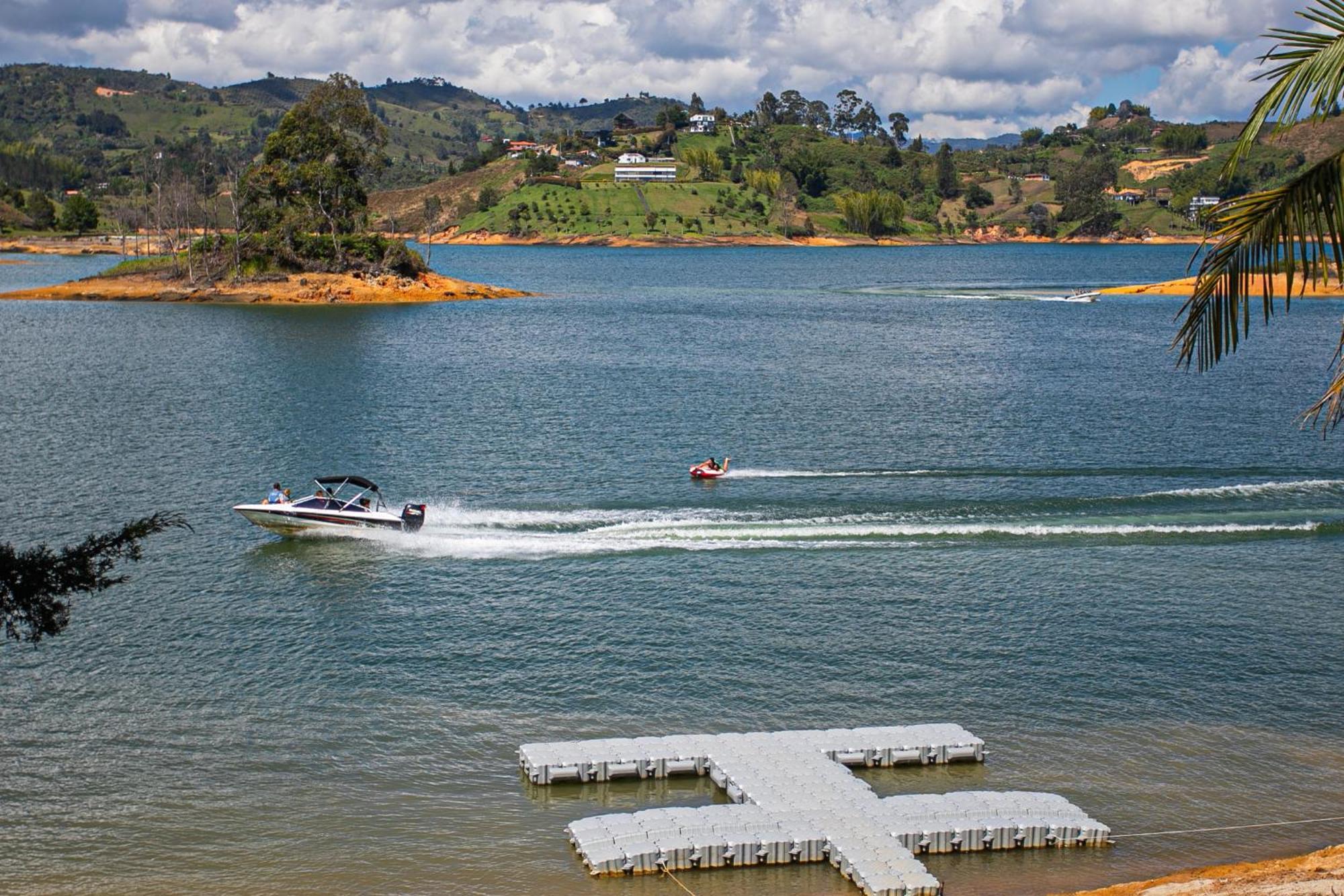 La Pausa Hotelbistro Guatape Ngoại thất bức ảnh