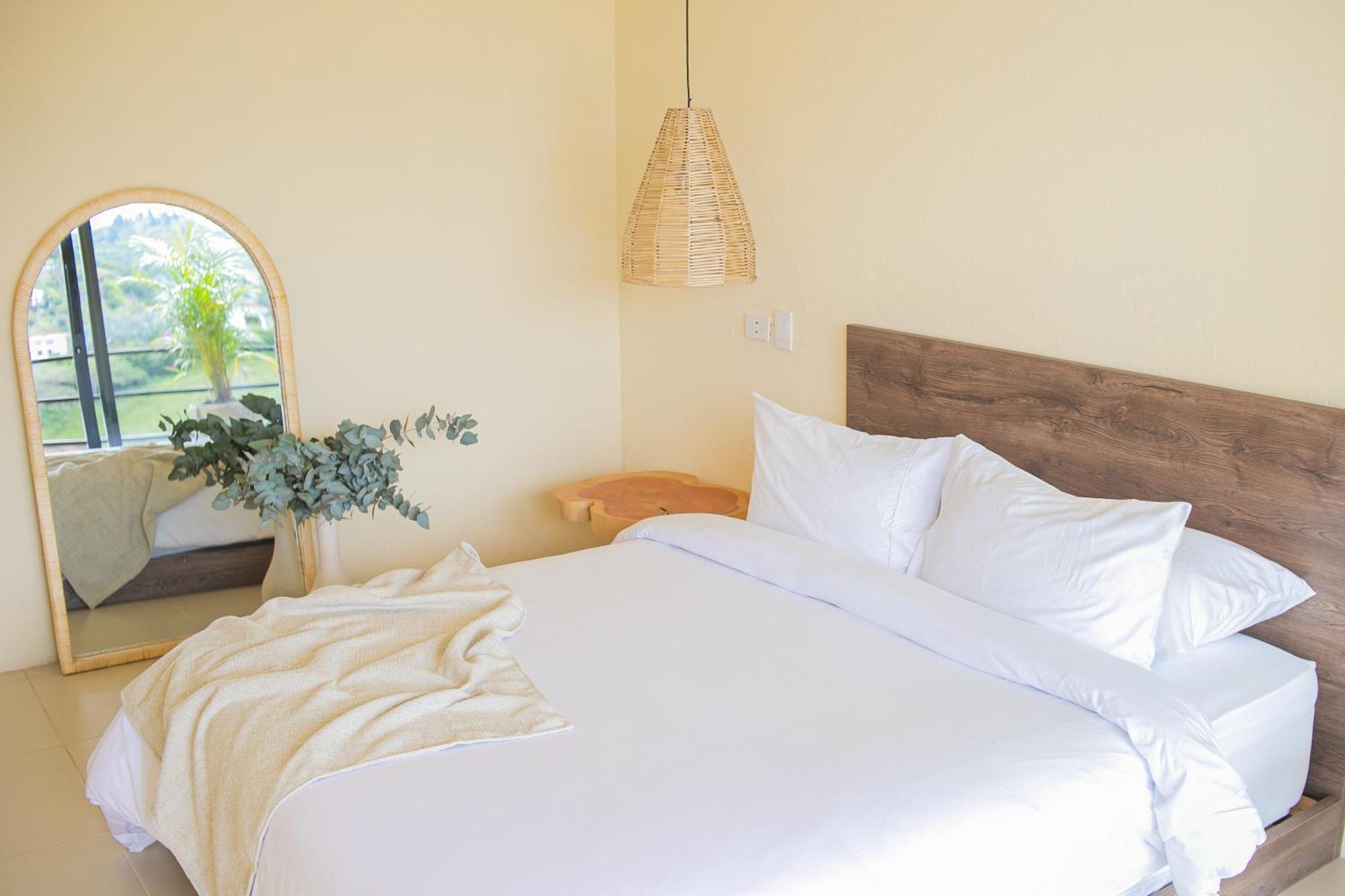 La Pausa Hotelbistro Guatape Ngoại thất bức ảnh